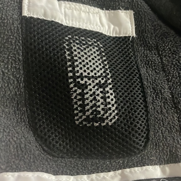 White zipper jacket - Picture 8 of 8